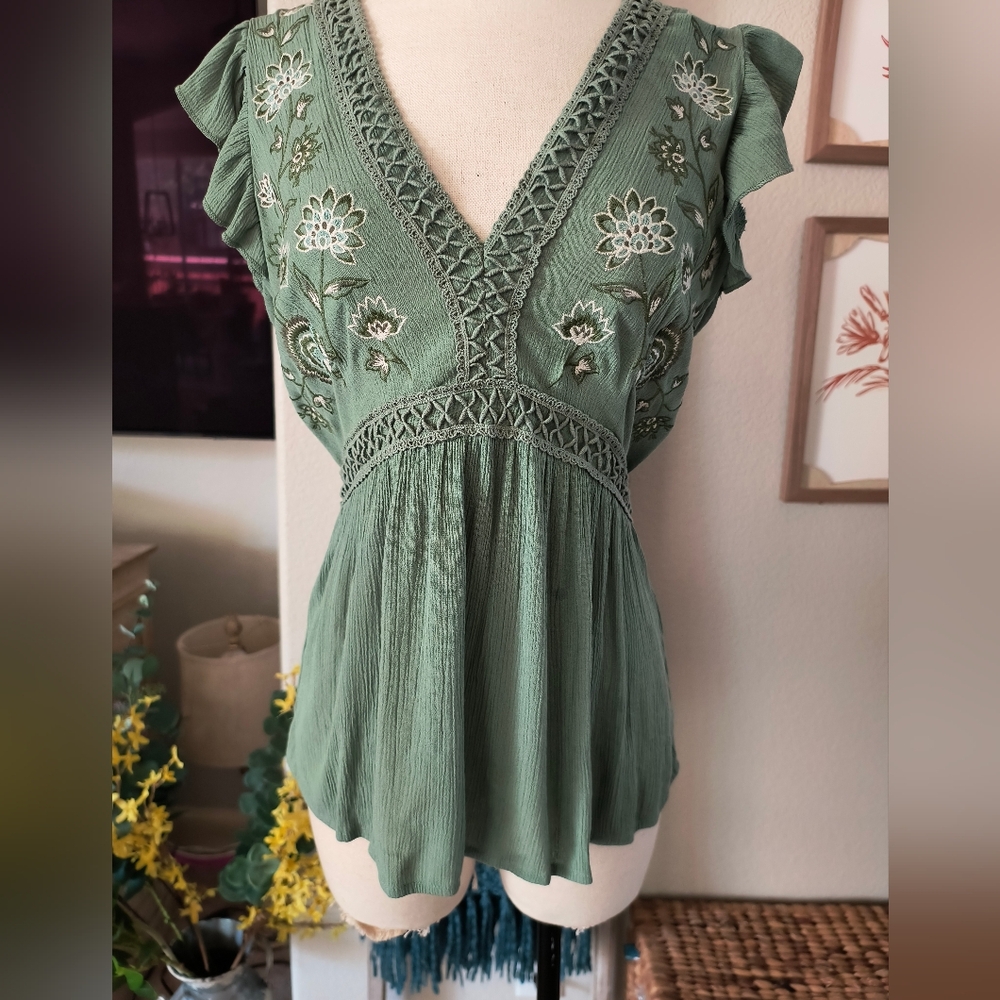 Green Asymmetrical Ruffled Cap Sleeve Blouse